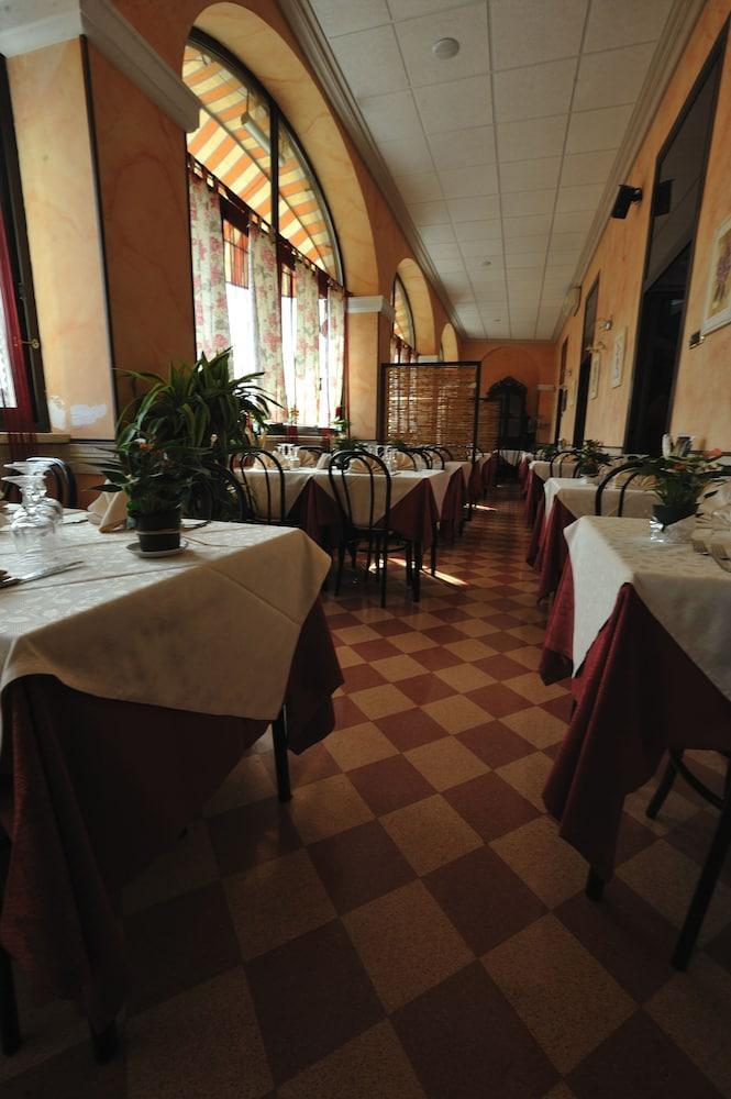 Hotel Miramare Ladispoli Exterior photo